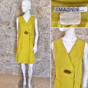 Vintage 1960s I. Magnin Moygashel Linen Mod Shift Dress with Giant Button